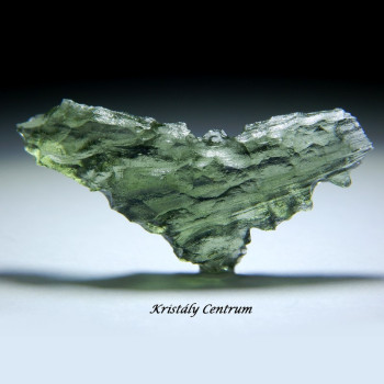 Moldavit (tektit, impaktit)