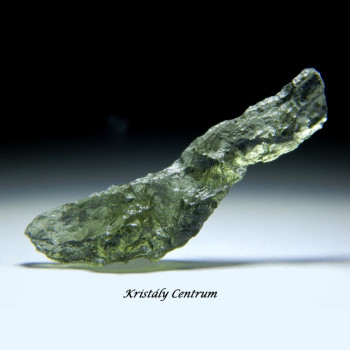 Moldavit (tektit, impaktit)