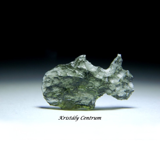 Moldavit (tektit, impaktit)